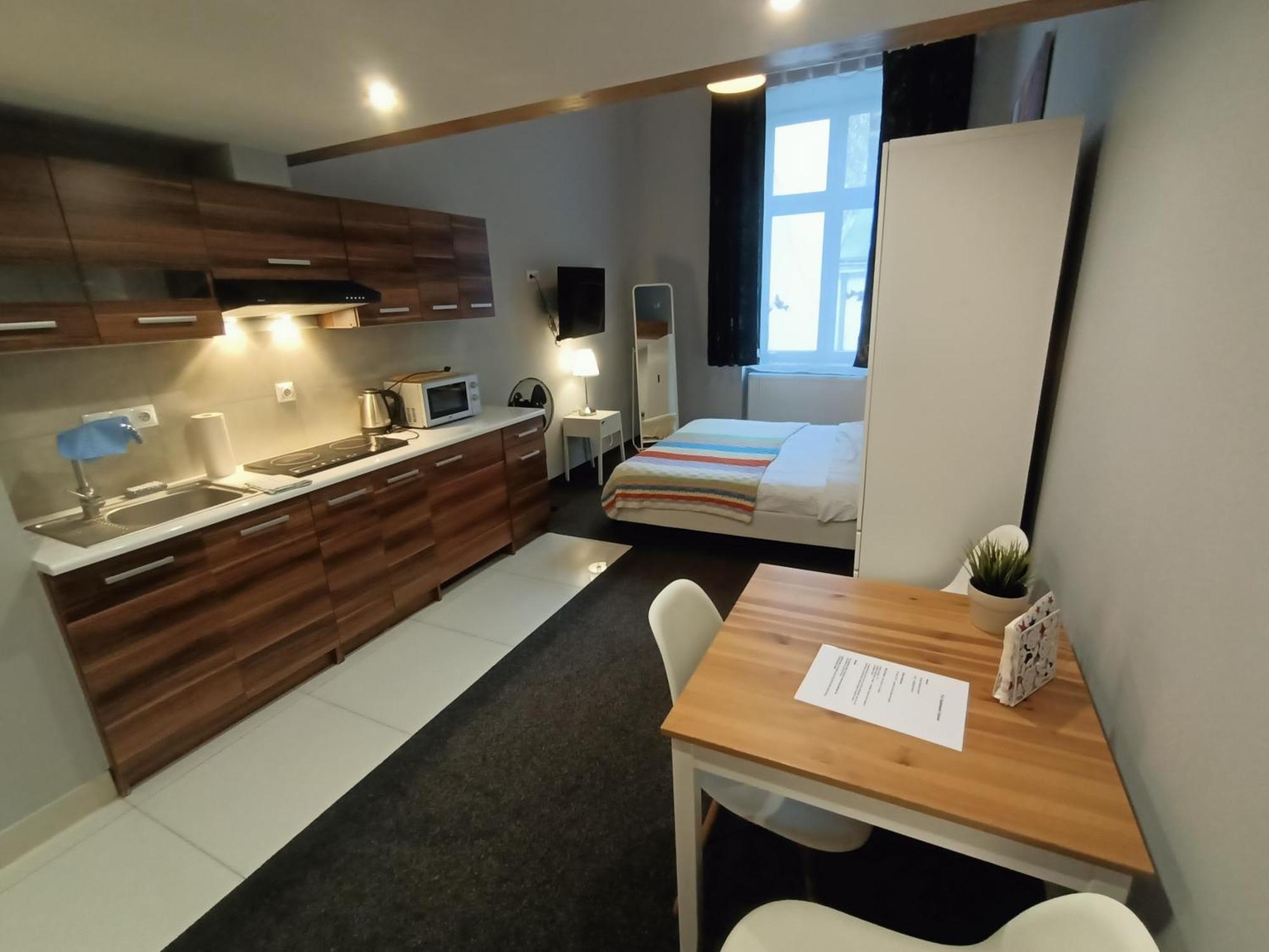 Deluxe Double Studio